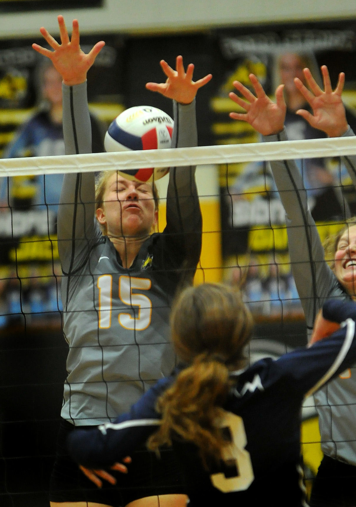 Riverdale vs Bureau Valley Class 2A regional final volleyball.